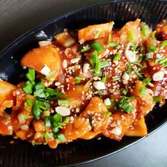 A picture of Kung pao potato.