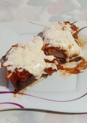 Una foto de Vacío Vacuno a la pizza asado al horno