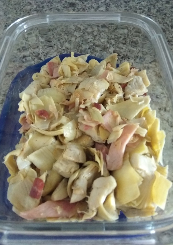 Una foto de 🥬 Alcachofas con jamón y bacon