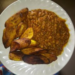 A picture of Beans and plantain.