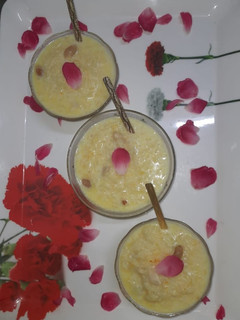 चावल और कद्दू की खीर (Chawal aur kaddu ki kheer recipe in Hindi) रेसिपी मुख्य फोटो