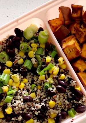 Foto de Salada de Quinoa e Feijão