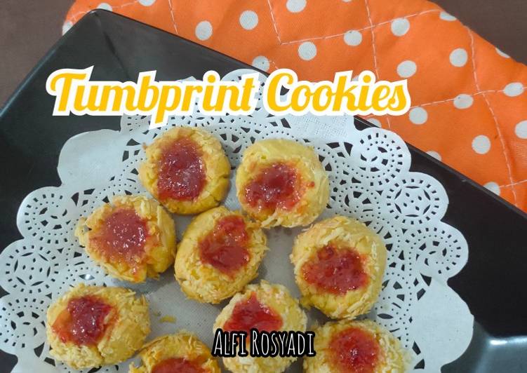 Bagaimana Menyiapkan Tumbprint cookies strawberry Anti Gagal