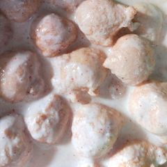 A picture of Dahi vada recipe.