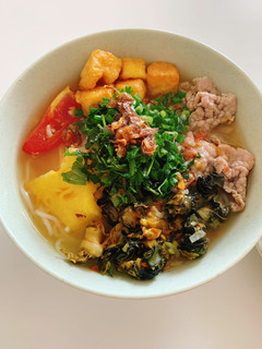 Hình của món Bún ốc bò.