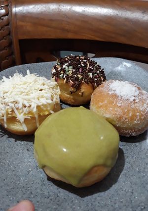 Foto resep Donat Empuk (beneran 2 hari tetep empuk)
