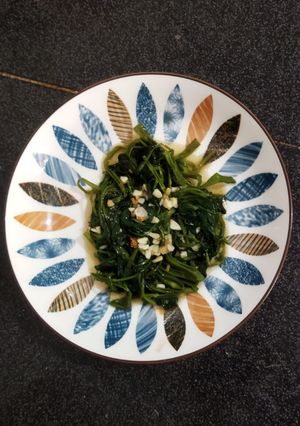 Foto resep Tumis Morning Glory Khas Vietnam (Rau muống xào tỏi)
