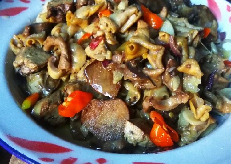 Langkah Menyiapkan Oseng jerohan ayam Anti Gagal