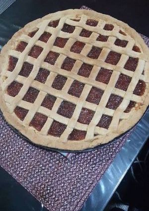 Una foto de Pastafrola de membrillo súper fácil ! Receta de mamá 💛