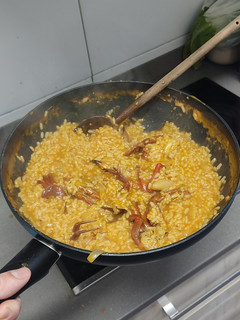Una foto de Arroz con nécoras