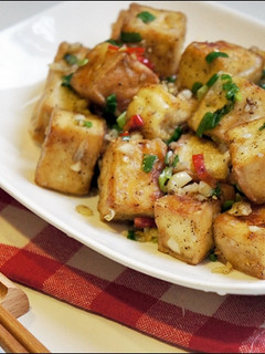 椒鹽豆腐 的食譜成品照片