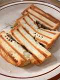 Roti Panggang Meses Kental Manis