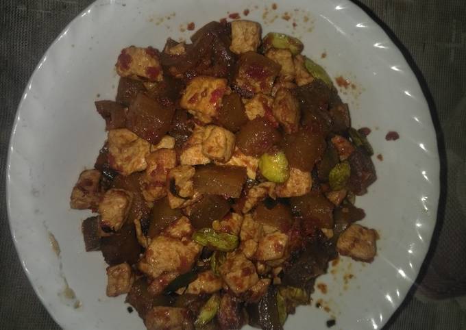 Kulit sapi+tahu pete bumbu sambal