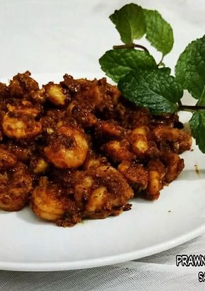 A picture of Prawns Ghee Roast.