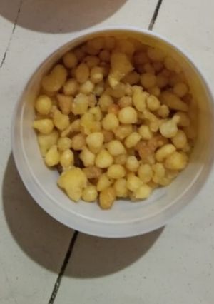 A picture of Meethi Boondi.