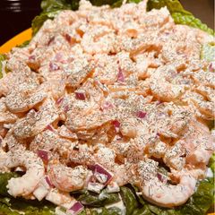 A picture of Spicy 🌶️ Shrimp 🍤 Lettuce 🥬 Salad.