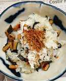 Cơm chiên rong biển cá mặn chay