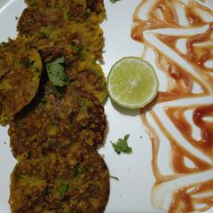 A picture of Sattu methi pancake.