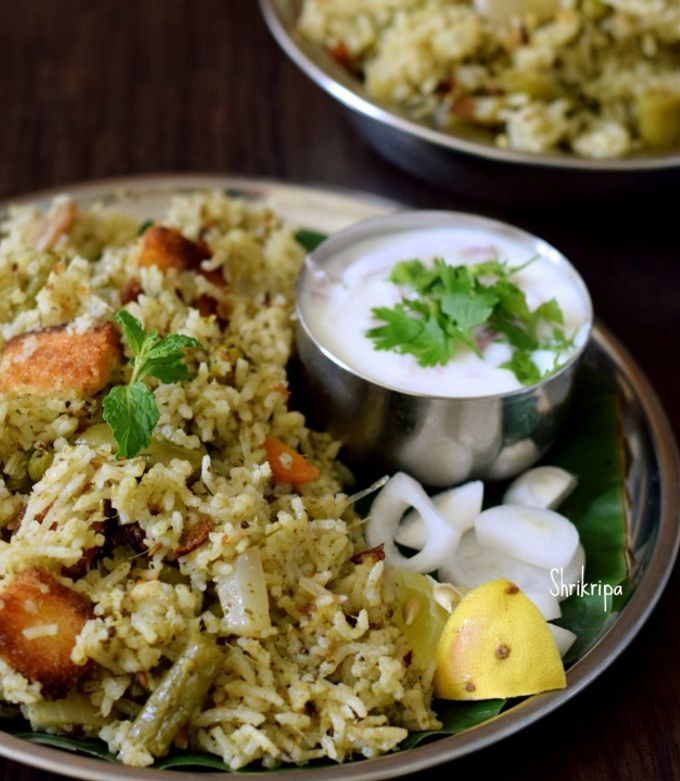 A picture of Vegetable Pulav (Bangalore Style):.