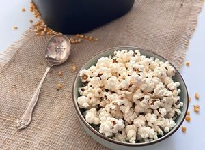 Une photo de Pop corn sans matière grasse à l’air fryer