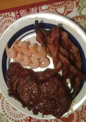A picture of Bacon Wrapped Asparagus.
