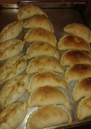 Una foto de Empanadas de acelga y empanadas de carne