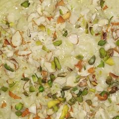 A picture of Lauki ka halwa.