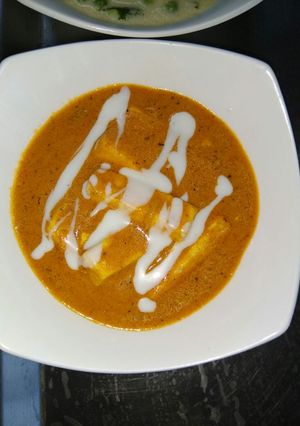 A picture of Paneer makhni.