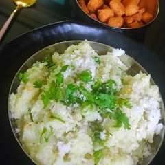 A picture of Cauliflower Upma.
