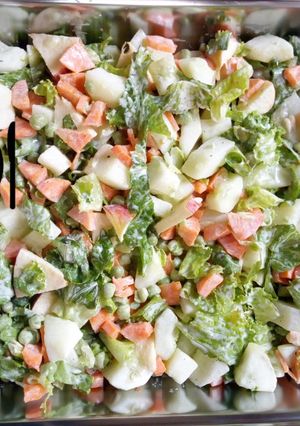 A picture of Green salad.