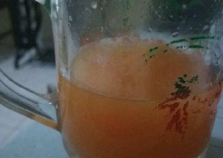 Langkah Mudah untuk Menyiapkan Jus tomat, wortel, jeruk nipis yang Enak Banget