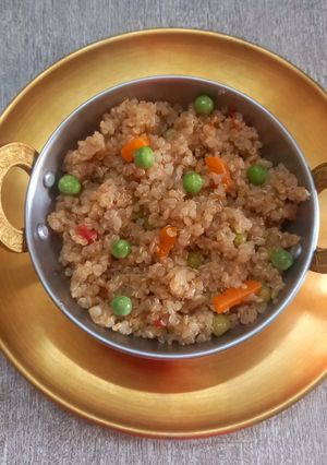 A picture of Quinoa vegetable upma.