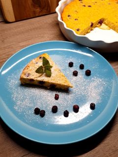 Zabpelyhes túrós pite, áfonyával recept fotója