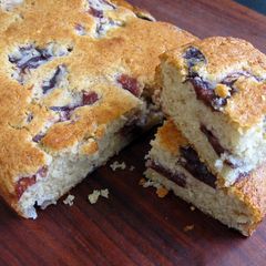 A picture of ‘Whatever Fruit You Have’ Cake.