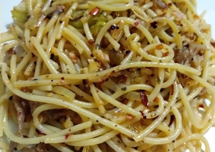 Spaghetti Aglio Olio Rombeh
