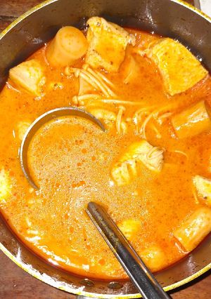 รูปของ Rosé sauce chicken braised