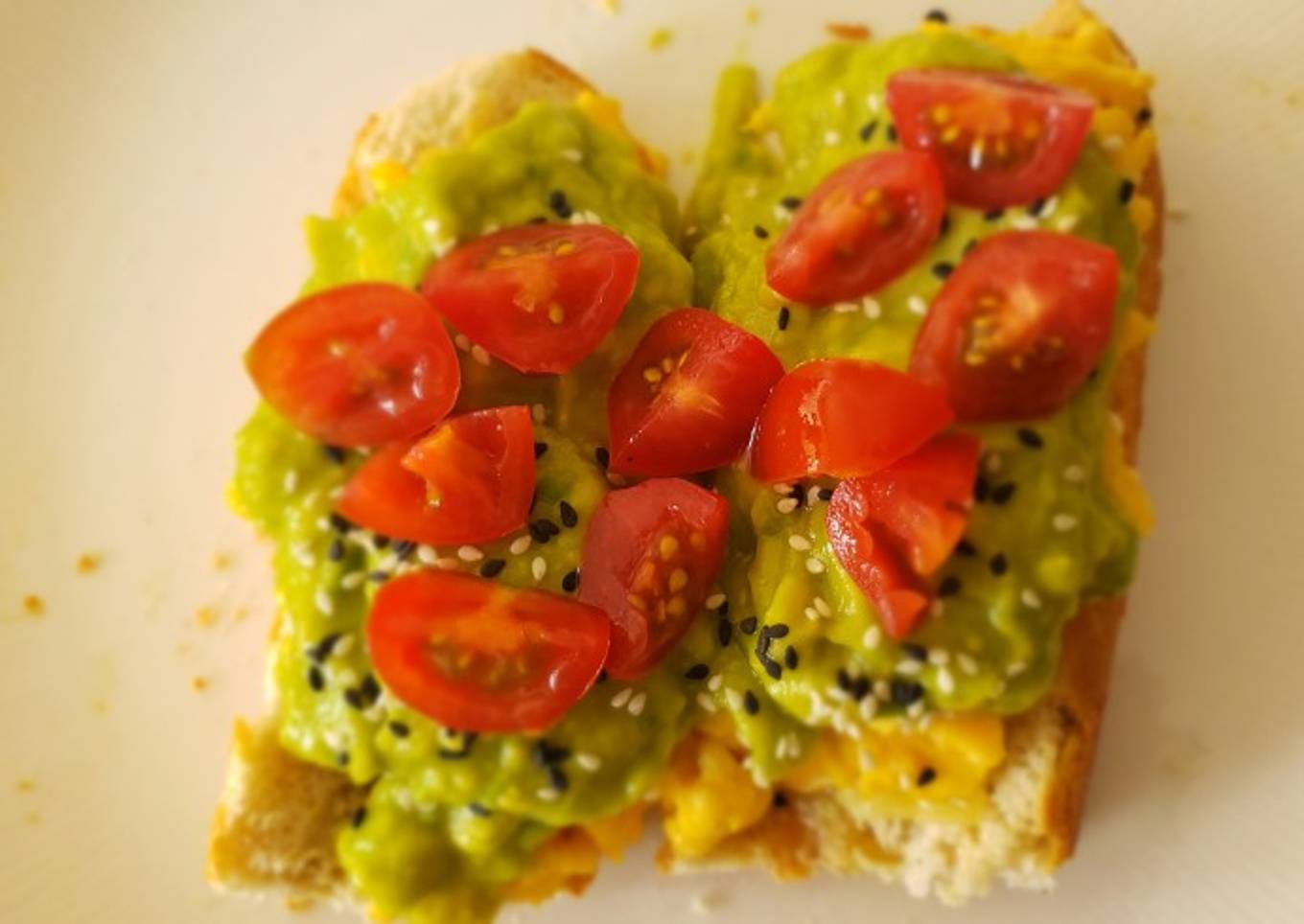 Tartine de aguacate y huevo