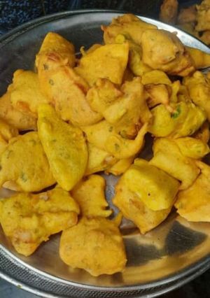 पकौड़े (pakode recipe in Hindi) रेसिपी मुख्य फोटो