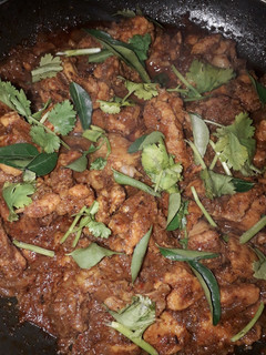 செட்டிநாடு சிக்கன் கிரேவி (Chettinadu chicken gravy recipe in tamil) செய்முறை முக்கிய புகைப்படம்