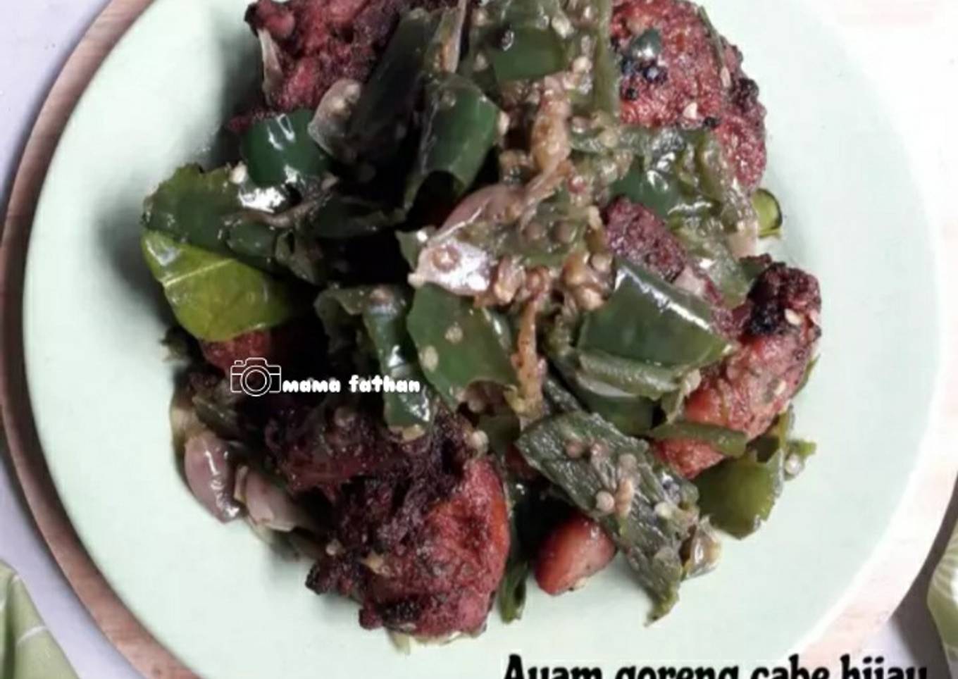 Ayam goreng cabai hijau