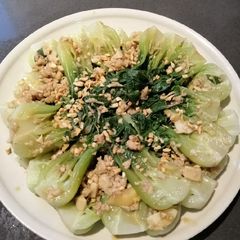 A picture of Sauteed Bokchoy.