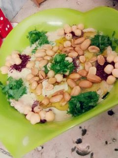 صورة لوصفة فتة حمص بخبز الحمام
