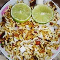 A picture of Masala puffed rice(masala muri).