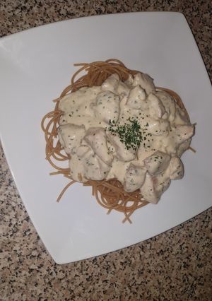 O poză a rețetei Paste cu piept de pui🍝🧄🐣.