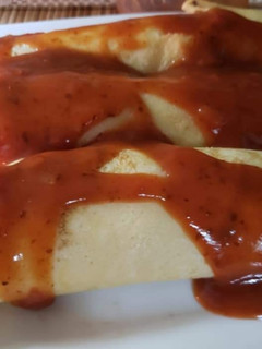 Una foto de Canelones de carne y jamón y queso fáciles