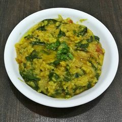 A picture of Palak Khichadi (Spinach Rice).