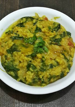 A picture of Palak Khichadi (Spinach Rice).