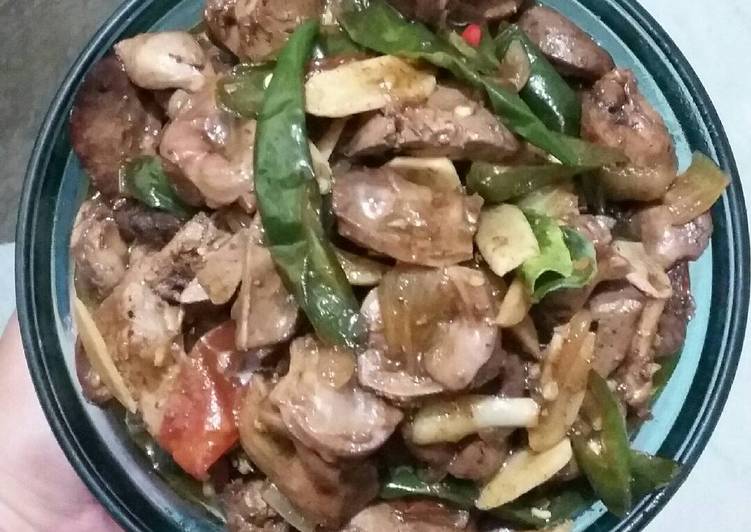 Bagaimana Menyiapkan Ati ampela saus tiram, Bikin Ngiler