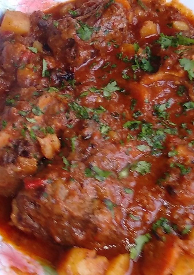Una foto de Rabo de res en salsa