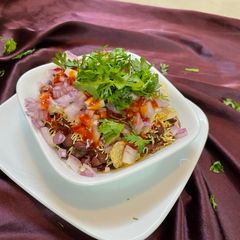 A picture of Rajma Chat.
